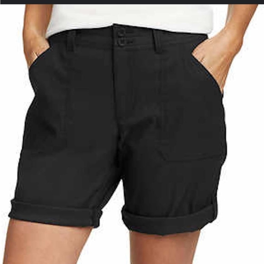 NEW! Eddie Bauer Black UPF 50 Rolled Hem Adjustable Length Bermuda Shorts 16